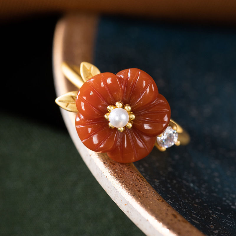 Rings - Rote natürliche Jade-Blumenringe, luxuriöser Stein, verstellbarer