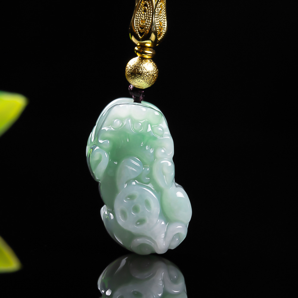 Necklaces - Natürliche burmesische A Emerald Pea Green