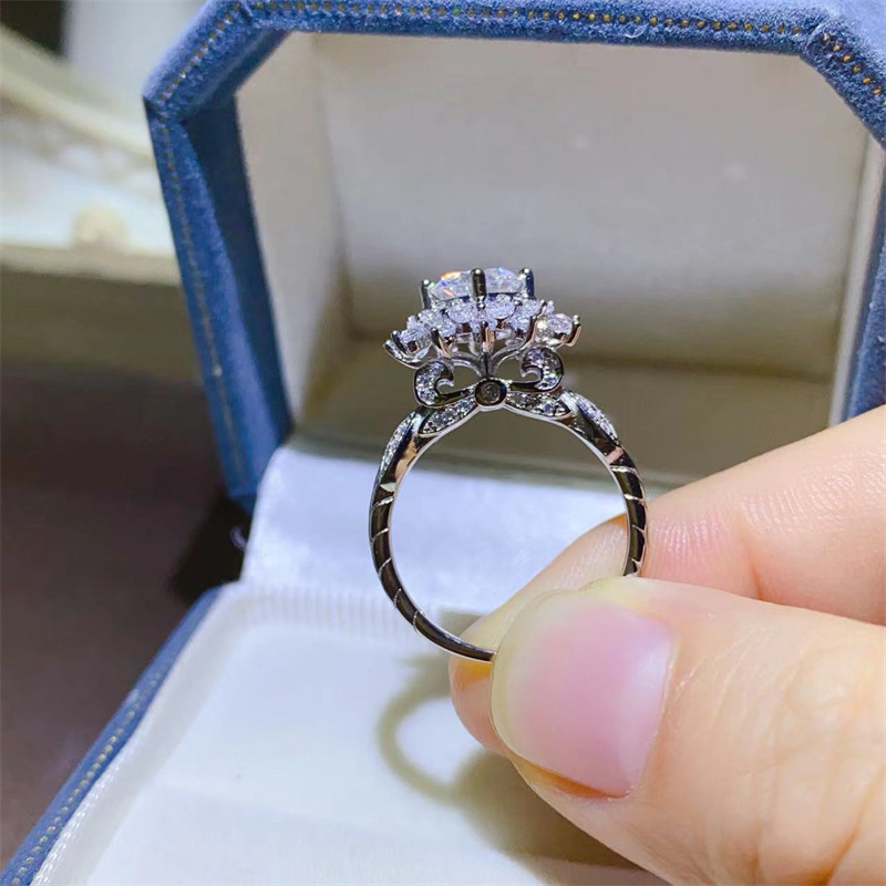Moissanite Engagement Ring 1 Carat - Luxuriöser Weißgold-Platinring PT950 mit Moissanit-Diamanten, AU750