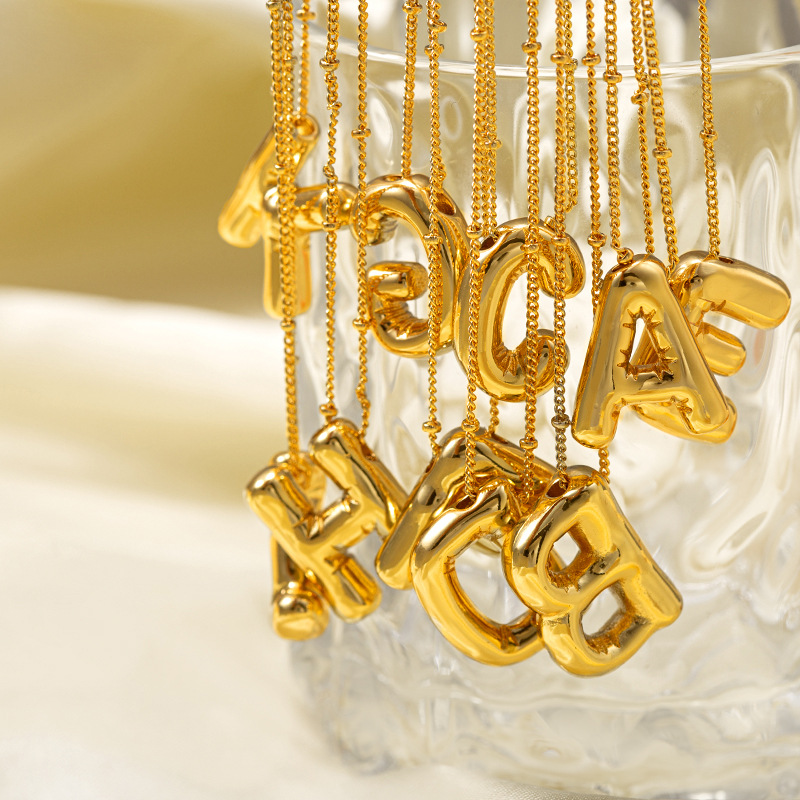 Car lidana Blase 26 Buchstaben – Initial Letter Necklace 18K Gold Bewertung und Preis